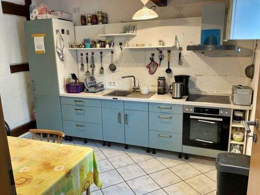 Küche ( neue Küche schon gekauft nur nicht verbaut! )