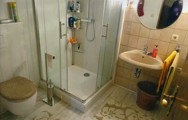 Bad mit Dusche