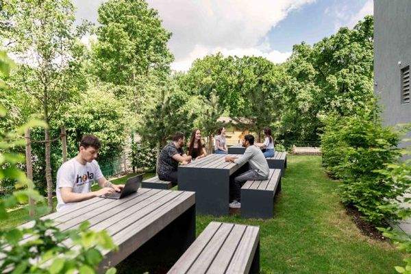 THE FIZZ Munich - Flex - Courtyard