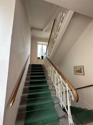 1. St Stiegenhaus.jpg