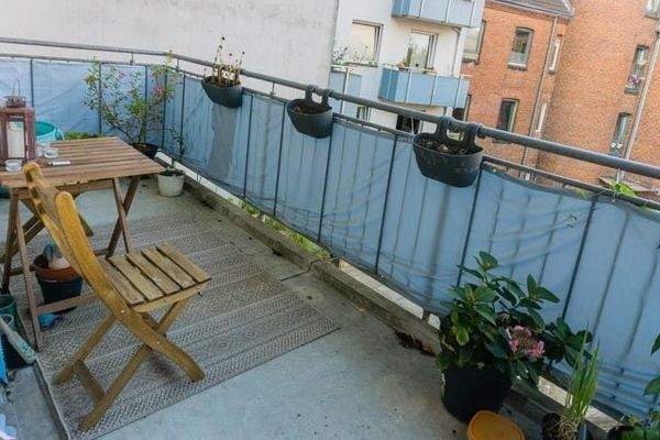 Balkon (zur Rückseite)