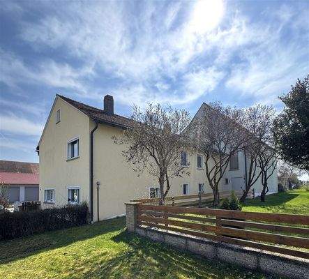 zwei Einfamilienhäuser