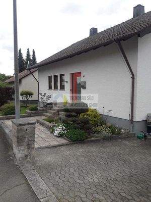 Eingangsbereich & Zufahrt 