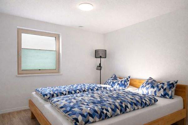 ELW Freundliches Schlafzimmer