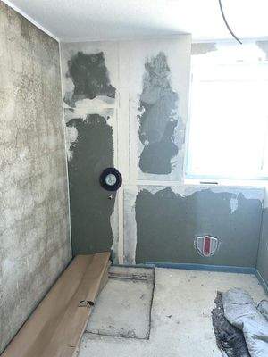 Gäste-WC mit Dusche