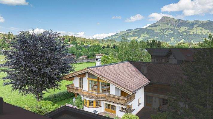 KITZIMMO-Gepflegtes Einfamilienhaus mit Kaiserblick kaufen - Immobilien Kitzbühel.