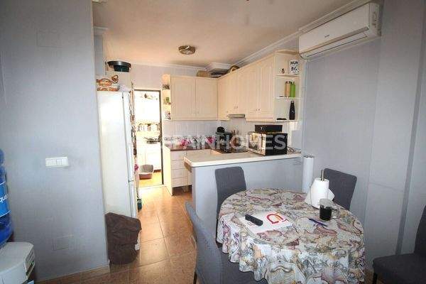 Duplex Apartment Near the Amenities in La Zenia Alicante