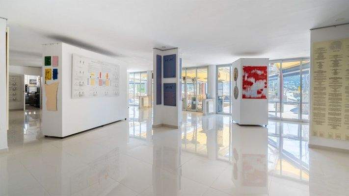 Geschäftslokal mit Meerblick zum Verkauf in La Mola, Puerto Andratx, Mallorca 