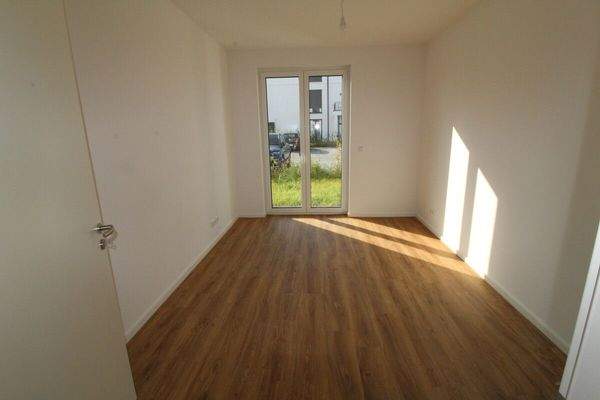 13 - Schlafzimmer - Büro