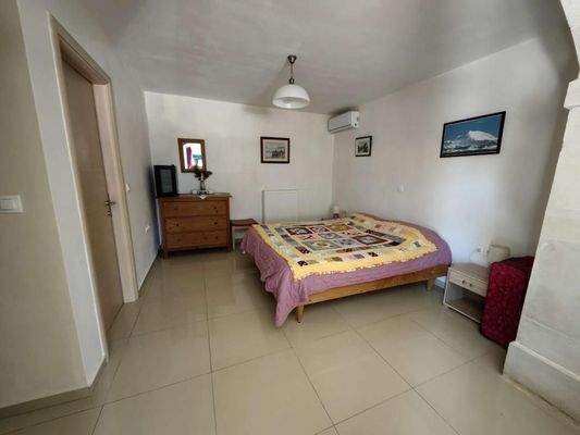 Kreta, Eleutherna: Freistehendes Steinhaus mit 2 unabhängigen Studios zum Verkauf