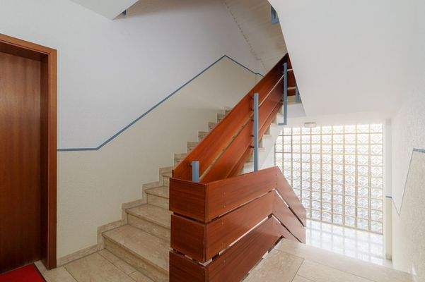 Treppenhaus OG1