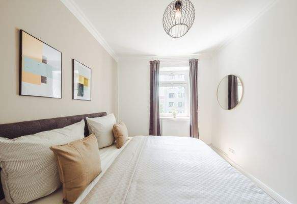 1. Schlafzimmer