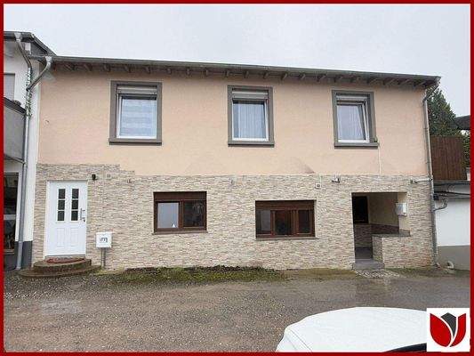 4 Wohneinheiten - 4 Stellplätze - 1 Garage