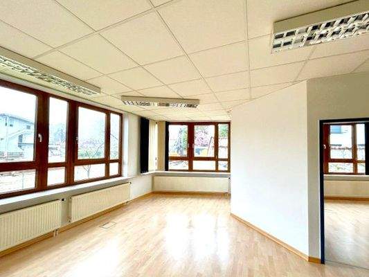 Blick 4 in die Mietfläche