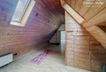 Dachgeschoss mit Charakter aus Holz und Licht