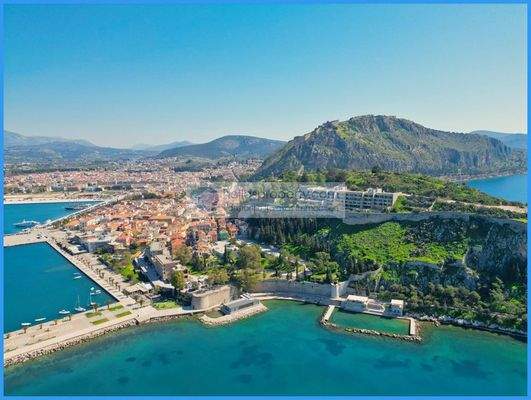 e8b04ce38c83425dbbdd5faeaf77a5db-original