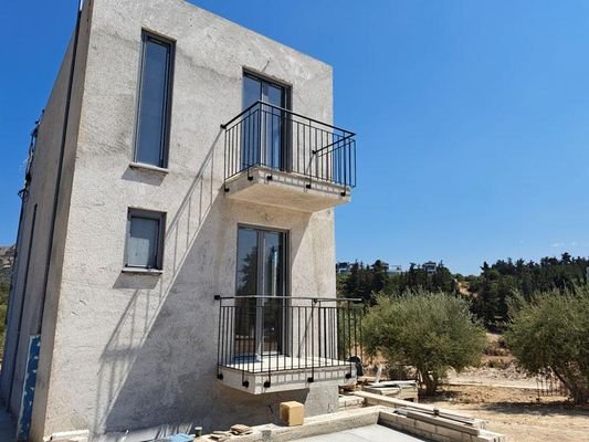 Kreta, Almyrida: Tolle neue Wohnung in Strandnähe zu verkaufen