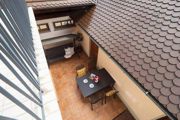 Ansicht Küchenterrasse von Balkon 1