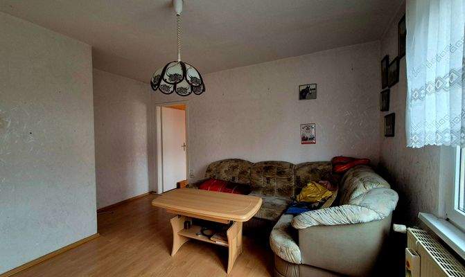 DE-O Zimmer 2 im OG.jpg