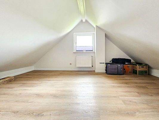 Geöffneter Dachboden