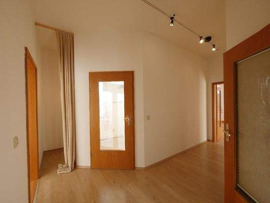  FLUR bzw. DIELE / 10,6 m²