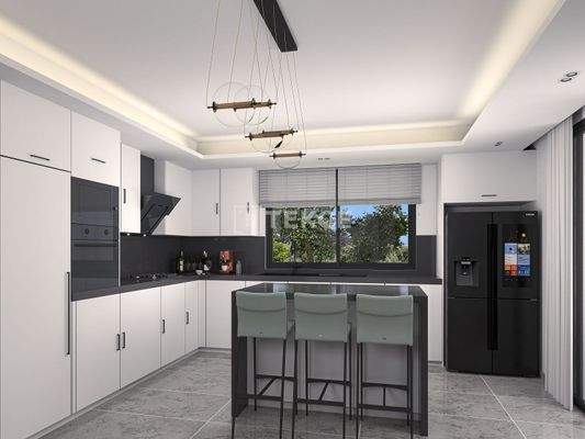 4-Bedroom Detached Home with Pool in Girne, North Cyprus