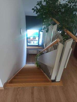 Treppe in Gewerbeeinheit