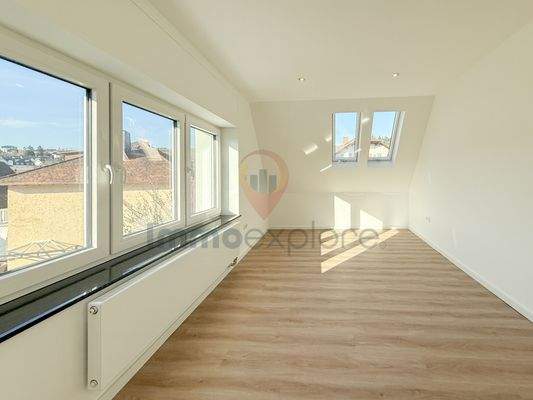 2 OG - Schlafzimmer 1