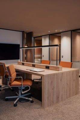 OFFICE-LOUNGE ©PASCH Panahi &amp; Schuhmacher Design