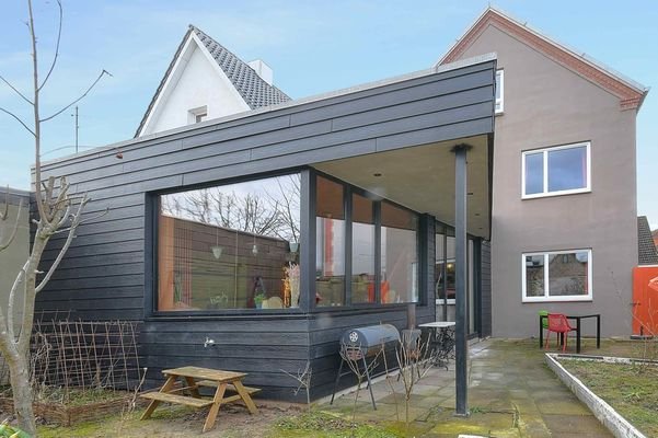 EFH-Schlutup-Rueckansicht