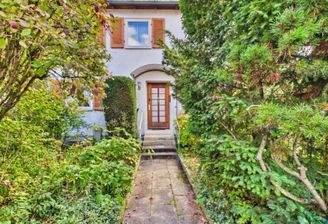 Außenansicht EIngangsbereich