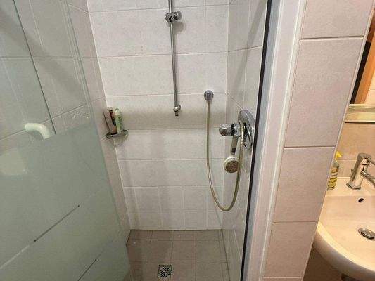 Dusche im 2. Bad