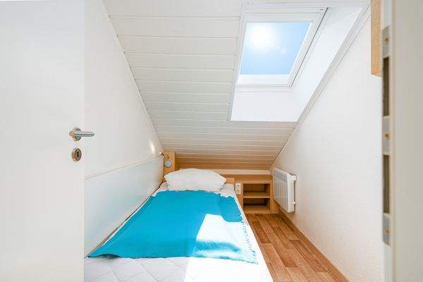 Zimmer III oben