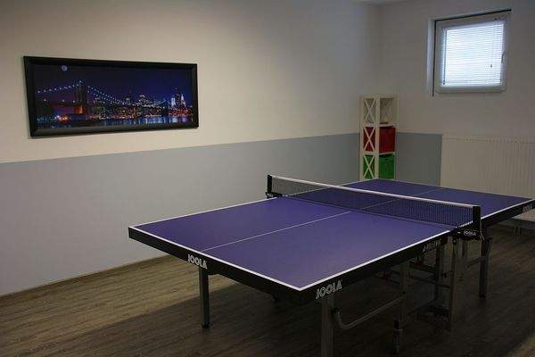 Tischtennis 2.jpg