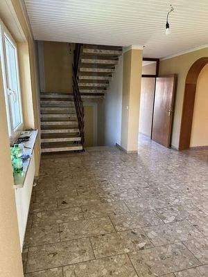 EG Diele Blick Treppe