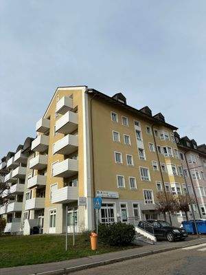 Außenansicht - sehr schöne WHG in Straubing Süd 