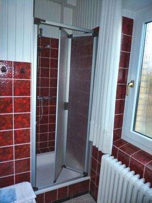 Badezimmer (EG) mit Dusche