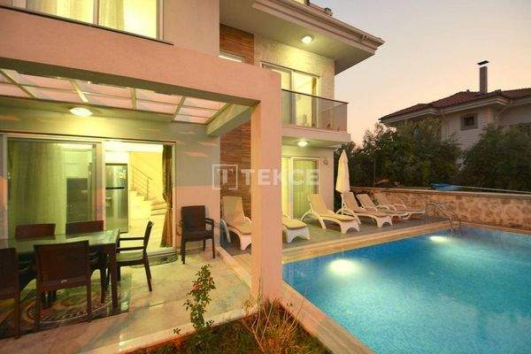 Detached 4-Bedroom Villa Near the Beach in Fethiye Akarca