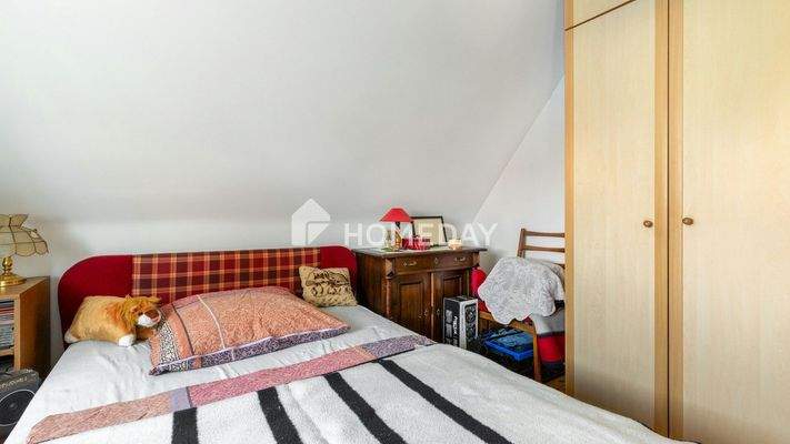 1. OG Schlafzimmer 2