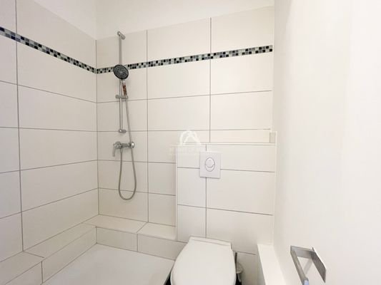 Badezimmer / bathroom