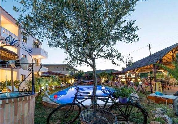 Hotel-Apartments am Meer in Kolymbari zu verkaufen