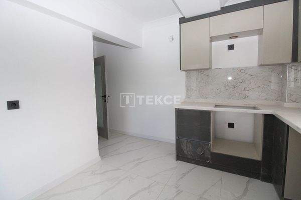 New Flats with Scenic Views and Easy Access in Çankaya Dikmen