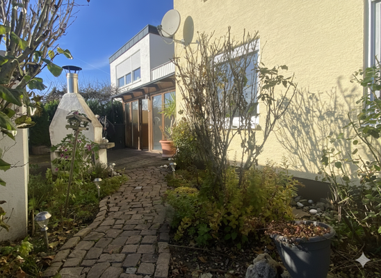 Südseite Blick Terrasse