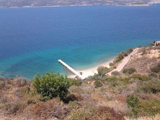 Grundstück direkt am Meer mit Zugang zum Strand