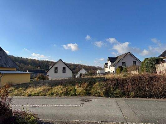 Zufahrt und Zugang von Ost