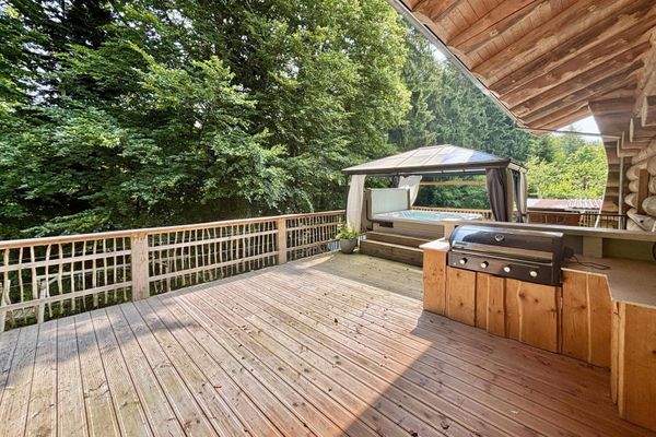 Balkon mit Whirlpool