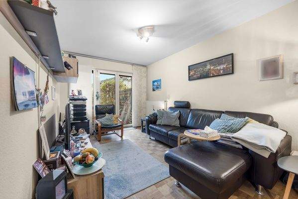 Wohnbereich mit Gartenzugang