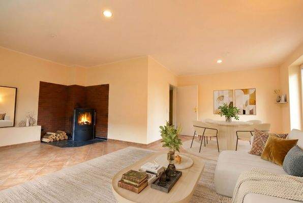 Wohn-Esszimmer gestagt