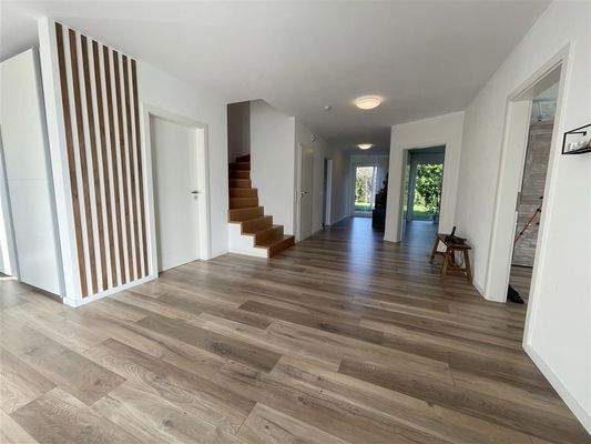 großzügiges Entrée