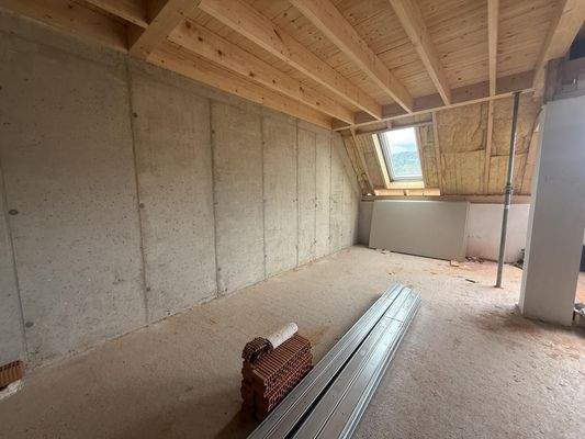 20250902_095729587_iOS